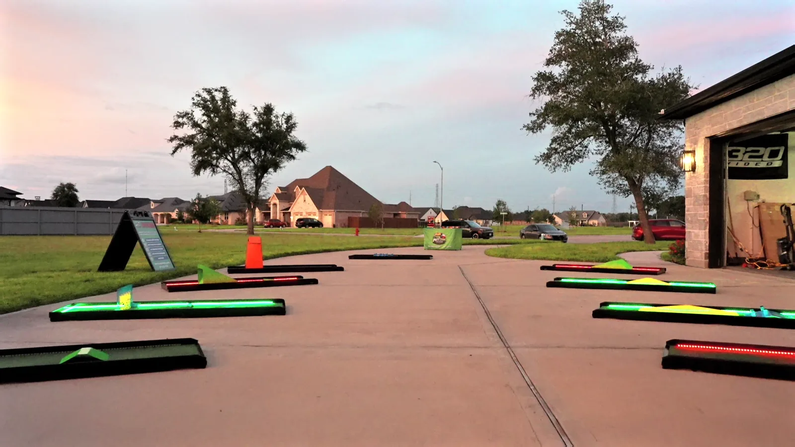 Putt Zone Texas portable LED mini golf course set up for an outdoor event